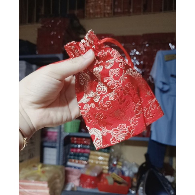 Túi Lụa Đựng Trang Sức Hàng Thêu Loại Đẹp KT 10x12cm và 12x12cm