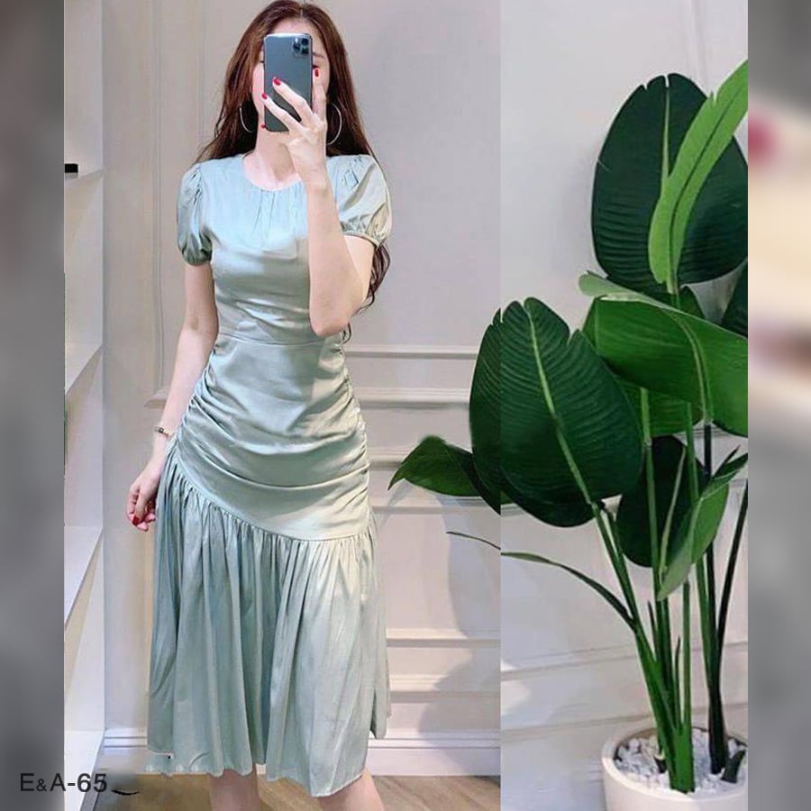Váy dạ dây kéo mã 610k