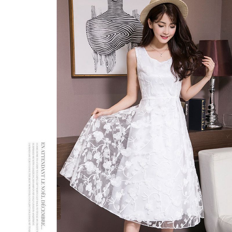 Đầm Trắng Đi Biển Phối Ren Hoa Thiết Kế Thanh Lịch | BigBuy360 - bigbuy360.vn