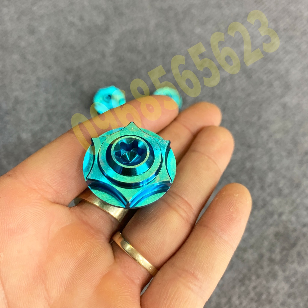Ốc Tiatn Nắp Nhớt Cho Các Dòng Xe Giá 1 Con