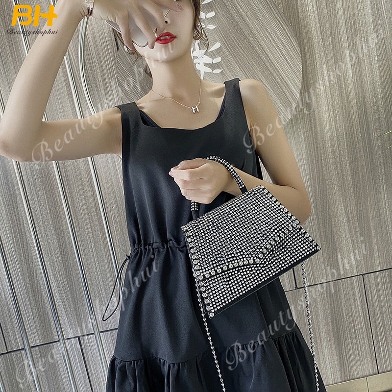 Túi Xách Đeo Vai Kiểu Vuông Đính Đinh Tán Thời Trang Dành Cho Nữ