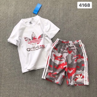 Bộ Adidas hoạ tiết rằn ri