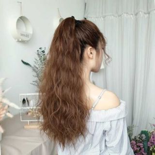 Tóc cột dây xù mì