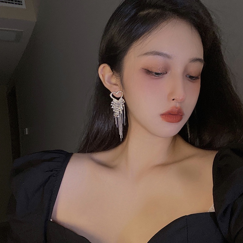 Bông Tai Mạ Bạc 925 Dáng Dài Phối Tua Rua Đính Đá Kim Cương Phong Cách Hàn Quốc