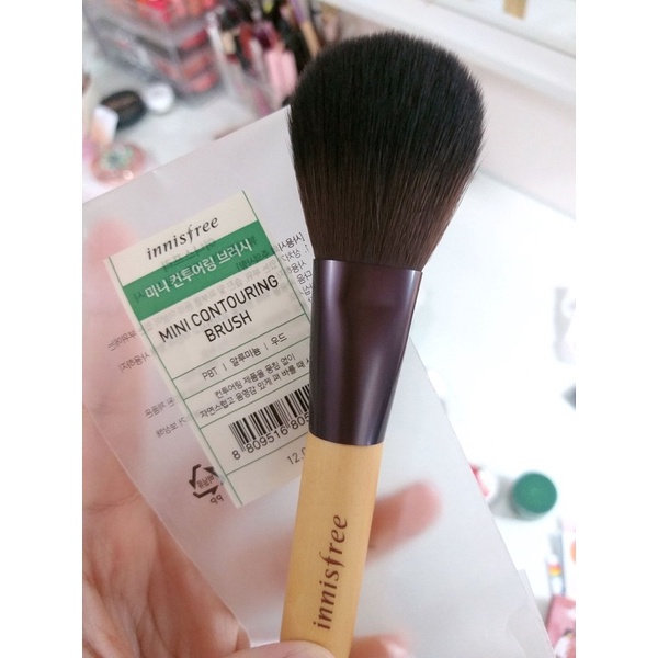 Cọ má hồng innisfree Mini Blusher Brush