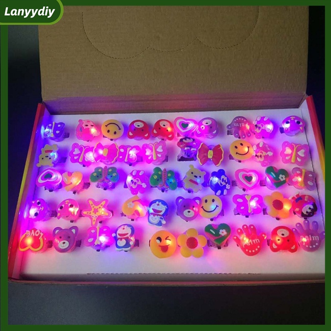 Vòng Đèn Led Nhiều Màu Sắc Dễ Thương Kèm Pin Tiện Dụng Cho Trẻ Em