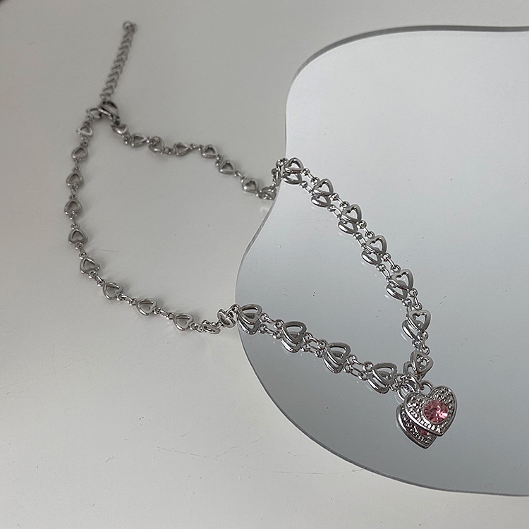 Vòng cổ kim loại mặt hình trái tim đính đá zircon phong cách retro đơn giản
