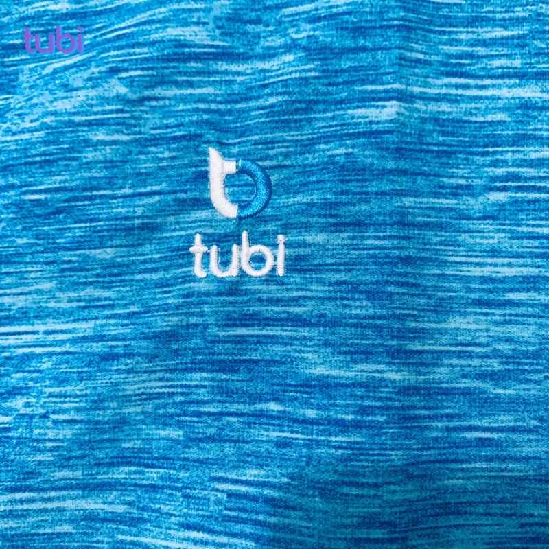 Áo khoác Tubi Màu Xanh Dương Nón Liền