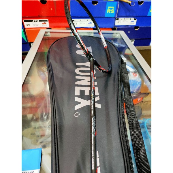 Vợt đánh bóng rổ Yonex VOLTRIC Z