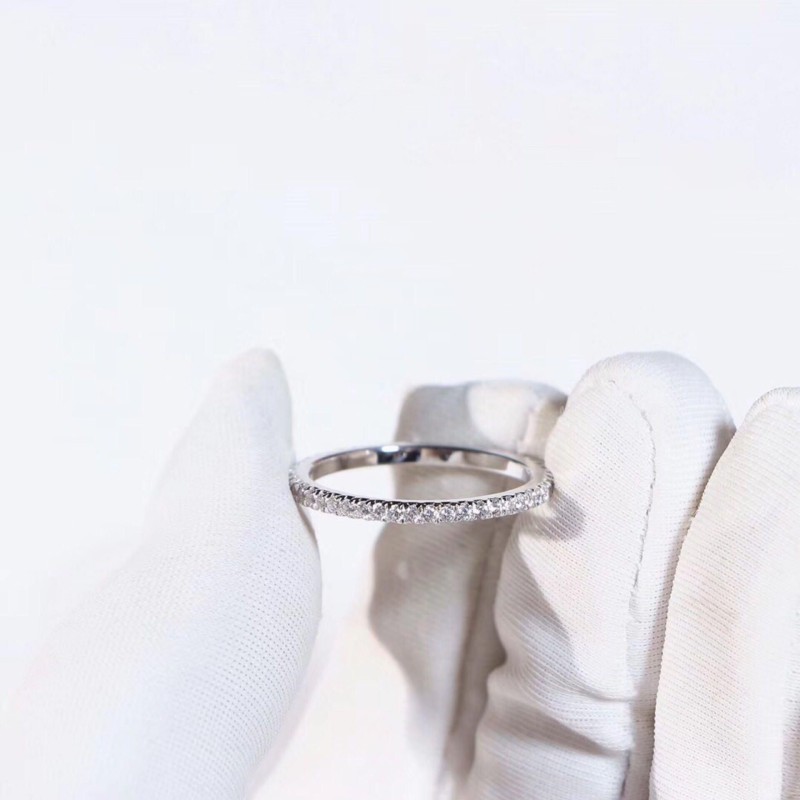 Nhẫn Mạ Bạc 925 Đính Kim Cương Cổ Điển Cho Nữ