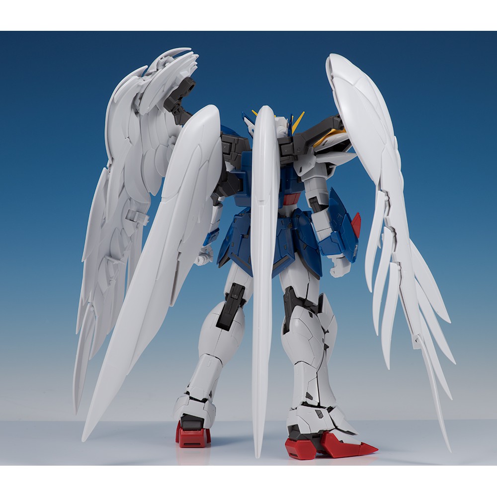 Mô hình lắp ráp MG 1/100 Gundam Wing Zero EW Ver Ka Bandai