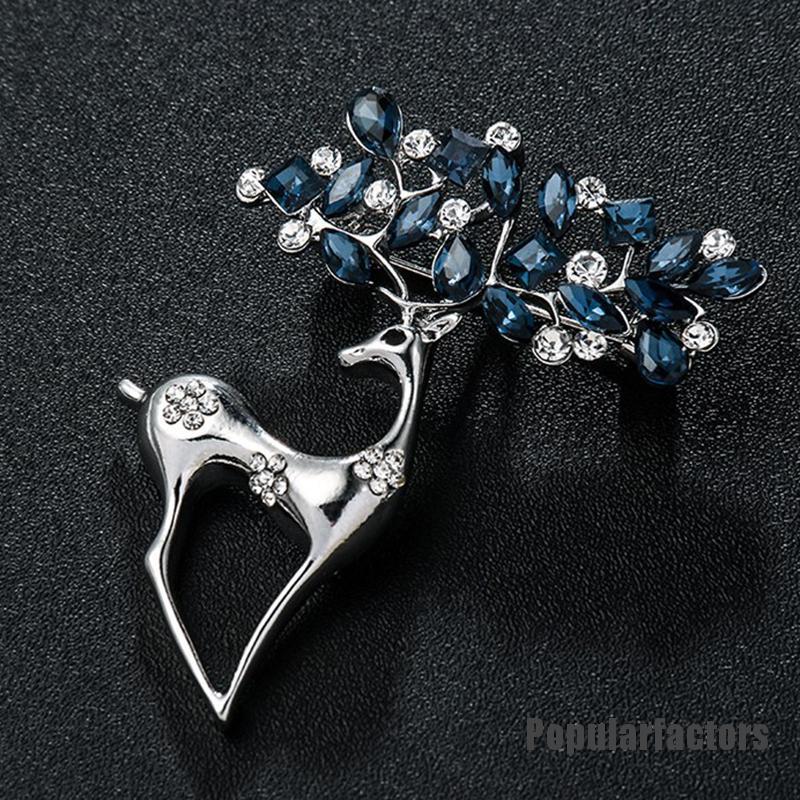 1 Ghim Cài Áo Hình Tuần Lộc Giáng Sinh Đính Đá