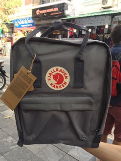 Balo Kanken Mini, Classic có sẵn