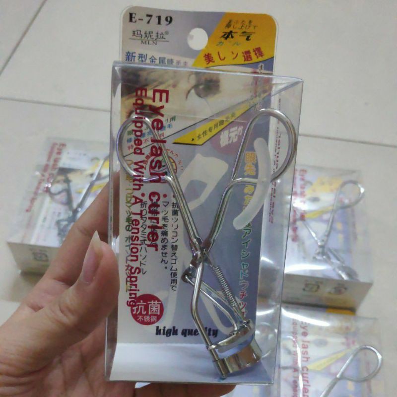 Kẹp mi/Bấm mi E-719 Eye Lash Curler