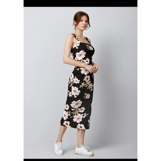 Đầm Hoa thanh lịch ôm body