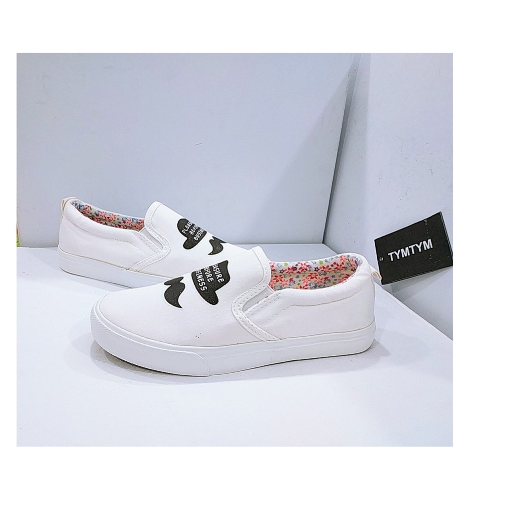 Giày slip on nữ râu cá tính | BigBuy360 - bigbuy360.vn