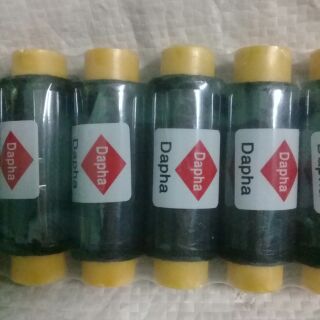 1 cuộn Chỉ may nhỏ (đen/trắng)