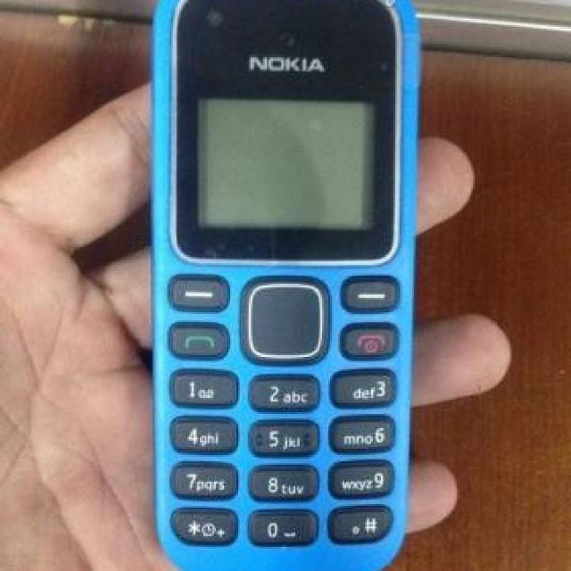 Nokia  1280 chính hãng có pin sạc bảo hành 12thang