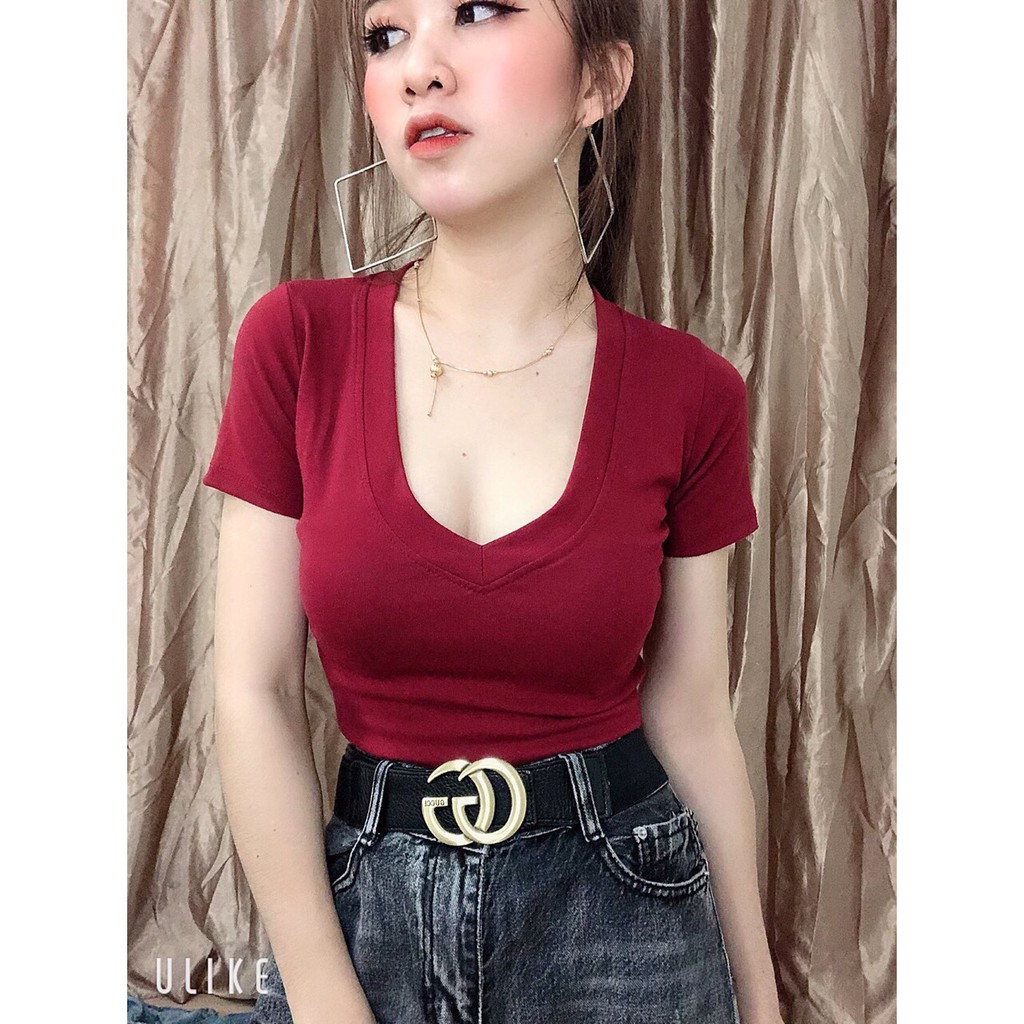 Áo thun cổ tim ôm body xinh xán