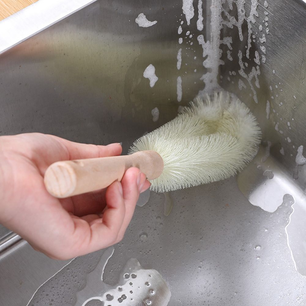 Cọ vệ sinh ly cốc cán dài bằng gỗ thiết kế tiện dụng cho nhà bếp