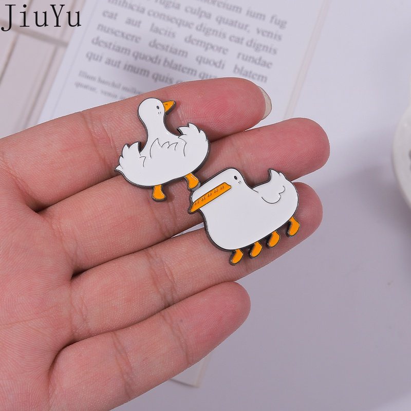 Trâm Cài Áo Hình Chú Vịt Hoạt Hình Đáng Yêu