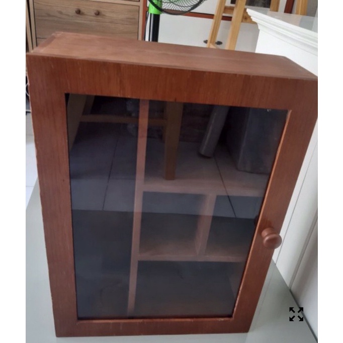 TỦ ĐỰNG ĐỒ TRANG ĐIỂM TREO TƯỜNG BẰNG GỖ TỰ NHIÊN TIỆN ÍCH