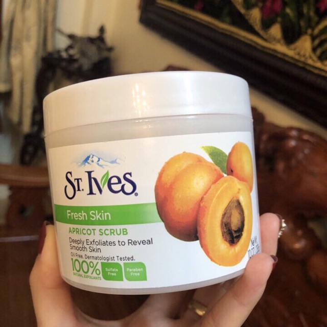 Hủ Kem Tẩy Tế Bào Chết St.Ives Fresh Skin Apricot Scrub 283gr