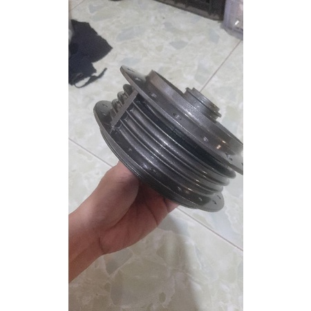 Đùm sau xe máy yamaha