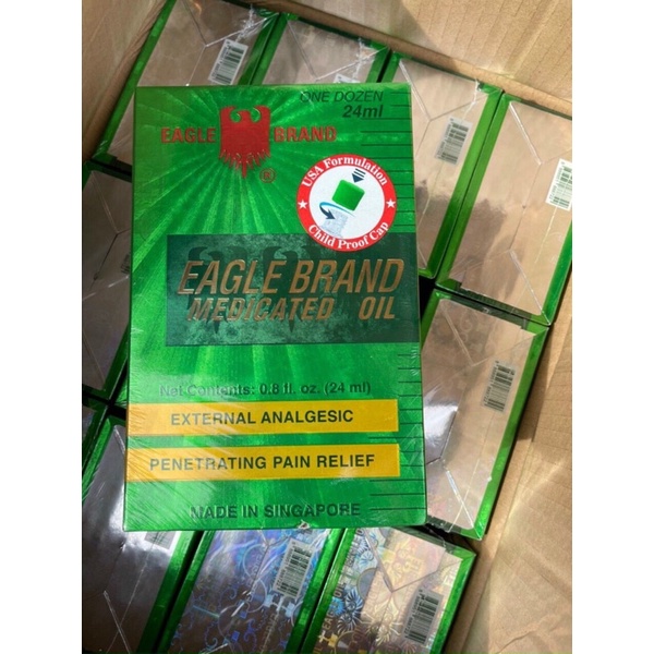 Dầu gió xanh con ó 2 nắp Eagle Brand Medicated Oil 24ml của