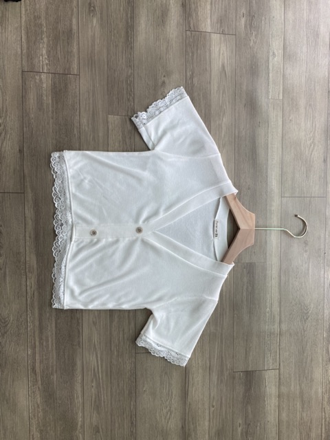 Áo thun crotop phối ren