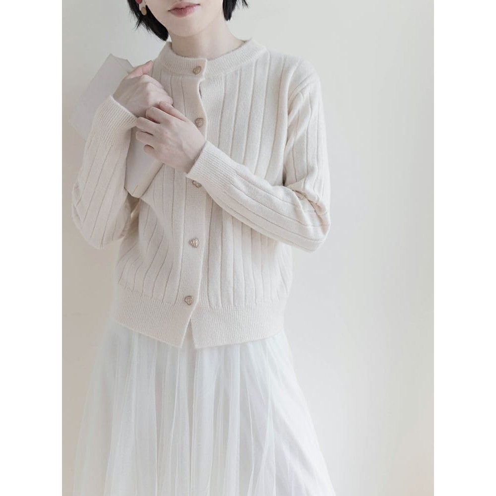 Áo cardigan len xuân thu khuy trái tim trẻ trung dễ thương
