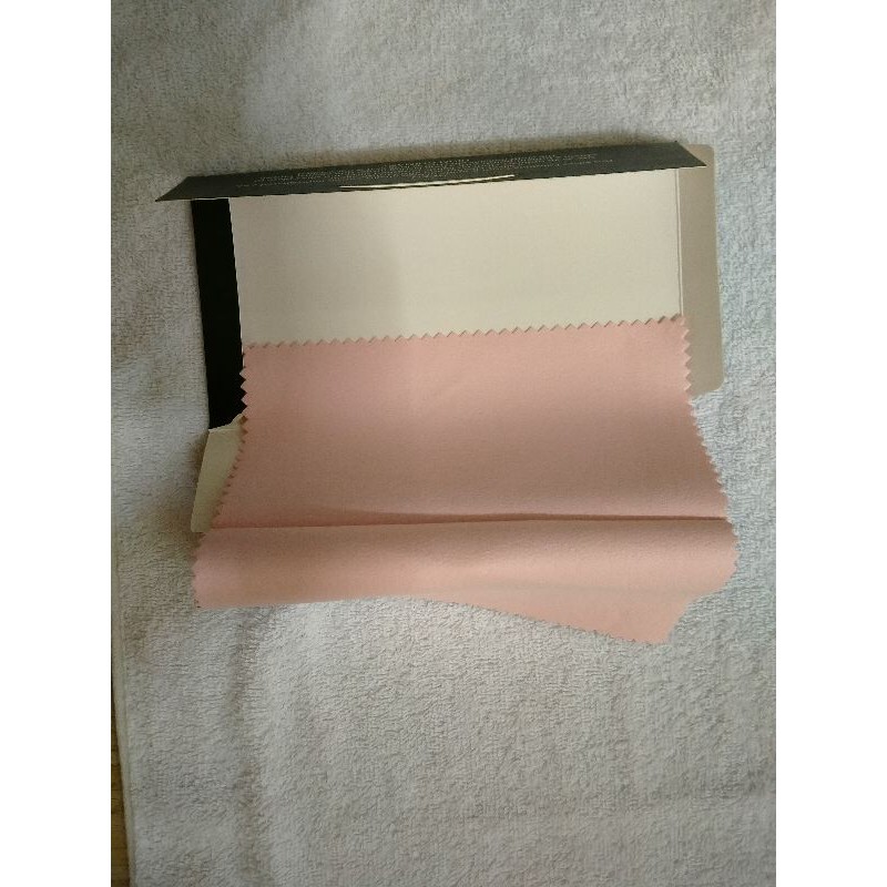 khăn lau nữ trang