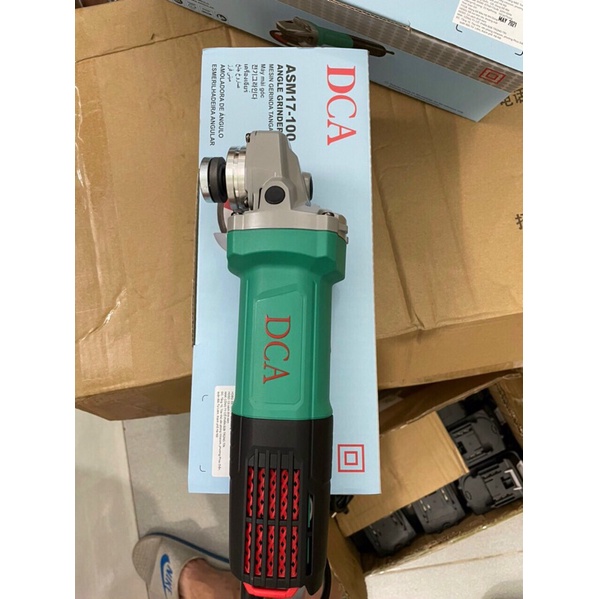 máy mai góc máy mài DCA có 6 nấc chỉnh tốc độ