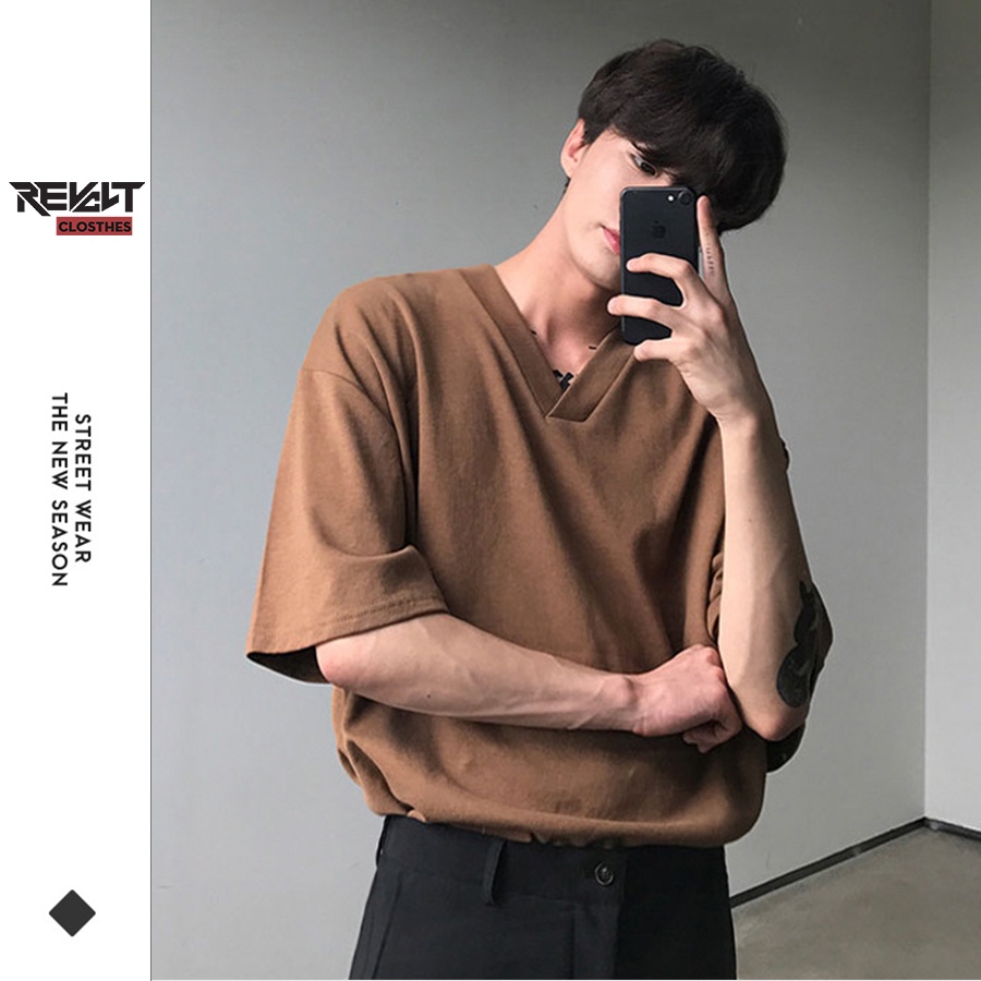 Áo thun nam Hàn Quốc đẹp form rộng kiểu dáng dài phông cổ V trơn basic RevoltClothes AP01