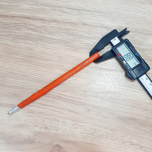 Đục Sắt Đầu Dẹp Loại Nhỏ Trọng Lượng 75g Kích Thước 8x170mm Đúc Liền Khối Cứng Cáp Tăng Hiệu Qủa Đục Đẽo