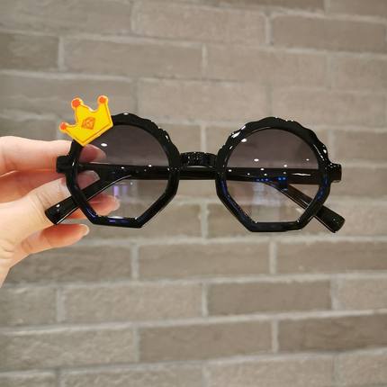 Kính Mát Bảo Vệ Chống Tia UV Thời Trang Cho Bé