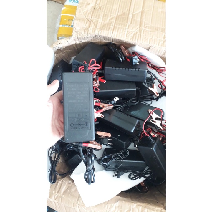 Sạc 3S 12.6V 5A dùng cho pin Lithium Li-ion Bình pin chống nước 18650 3.7V Có Quạt Loại kẹp