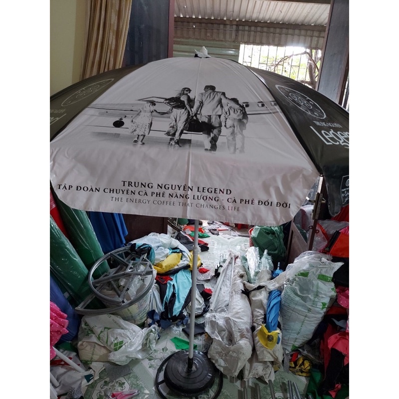 Ô dù qc 247 chính tâm tròn rộng 2m4 cao 2m5bán hàng ,Dù Cafe bán hàng