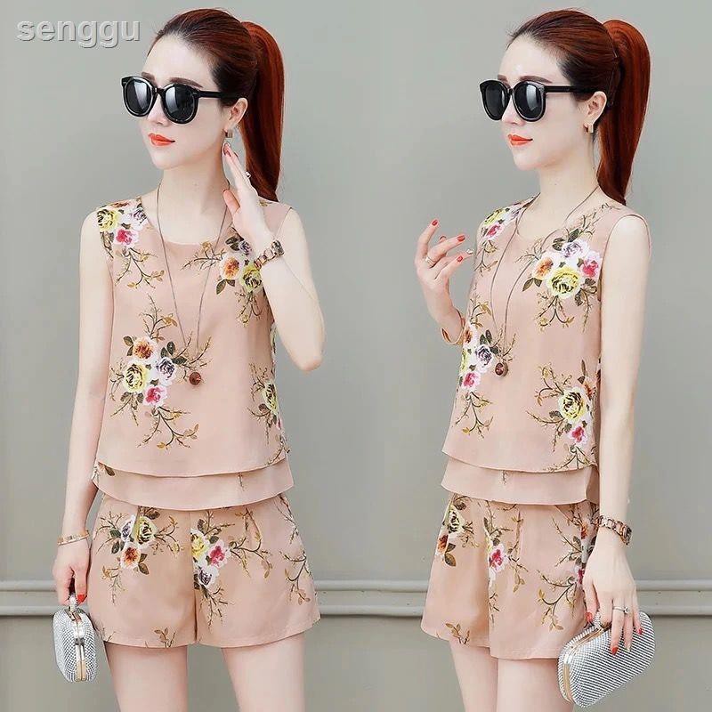 Bộ Áo Chiffon Không Tay + Quần ngắn ống rộng Phong Cách Phương Tây Thời Trang Mùa Hè Mới Cho Nữ 2021