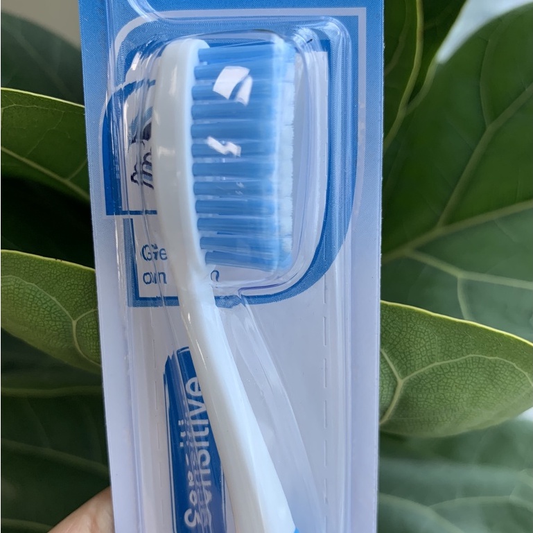 Bàn chải đánh răng SENSODYNE Senstive Extra Soft - bàn chảy đánh răng dành cho răng ê buốt