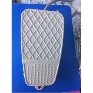Bàn đạp công tắc foot switch FS-3 10A-220VAC bằng thép giá tốt nhất