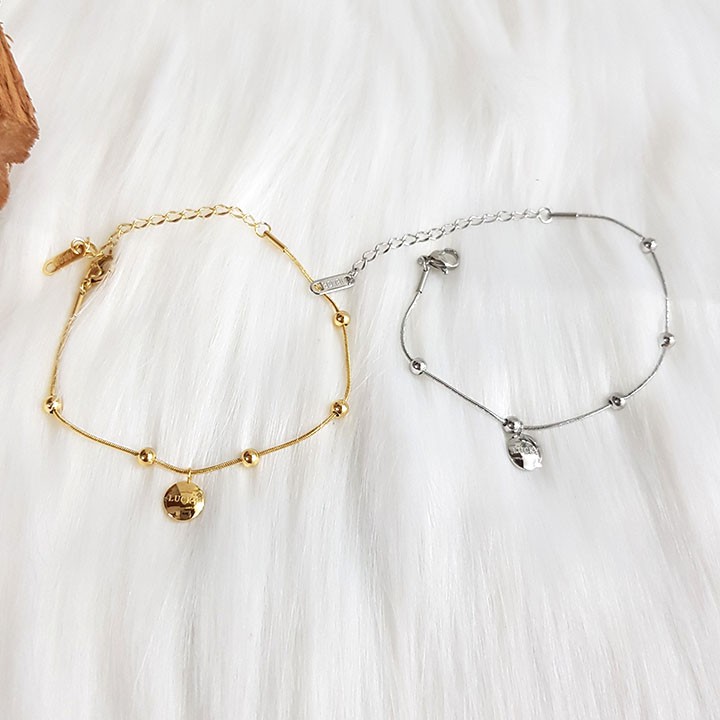 Lắc tay nữ, lắc tay chữ lucky LZ1591.