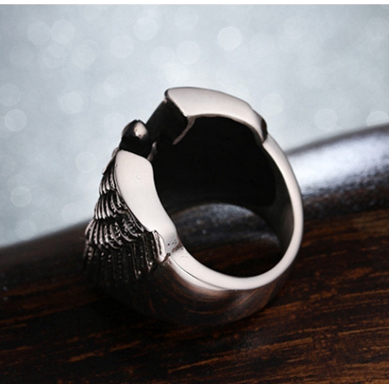 Nhẫn đeo tay chạm khắc họa tiết hoạt hình Nhật Bản