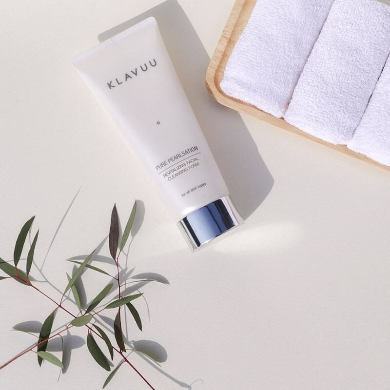 Sữa rửa mặt cho da mụn, trắng da,sửa rửa mặt chính hãng KLAVUU Pure Pearlsation Revitalizing Facial Cleansing Foam 130ml