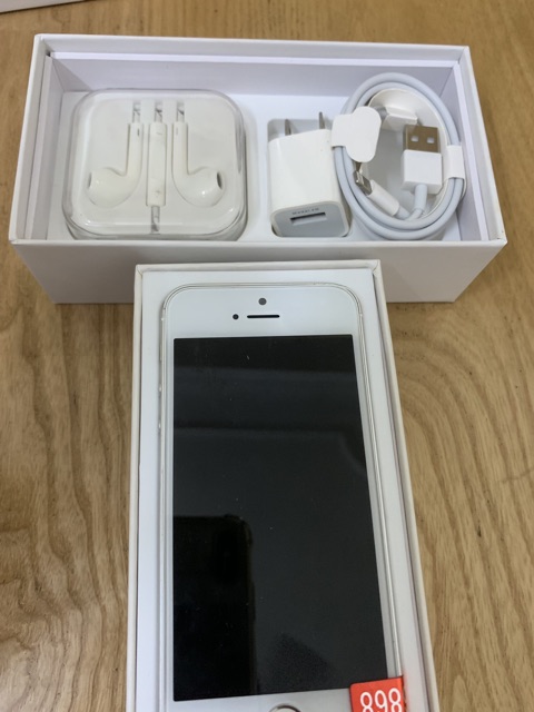 Điện thoại Iphone 5_Quốc tế.đẹp đến keng zin full hộp