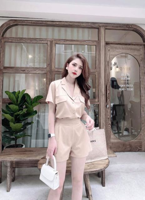 Set nữ áo cài khuy cổ bẻ kèm quần sort (video + ảnh thật)