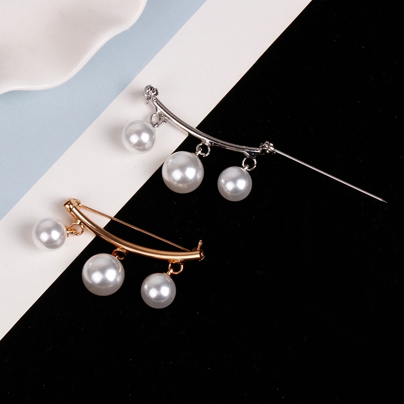 Ghim cài áo hình chữ U đính ngọc trai sang trọng