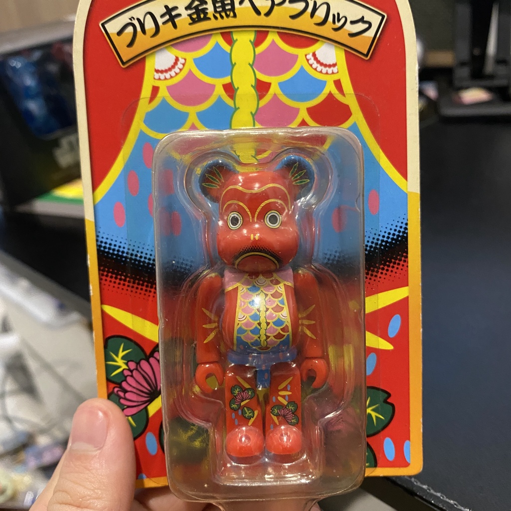 BEARBRICK KABUKI BKINGYO CÁ CHÉP NHẬT BẢN -  ĐỒ CHƠI SƯU TẦM NHẬT BẢN GIÁ TỐT - HÀNG CHÍNH HÃNG 100%
