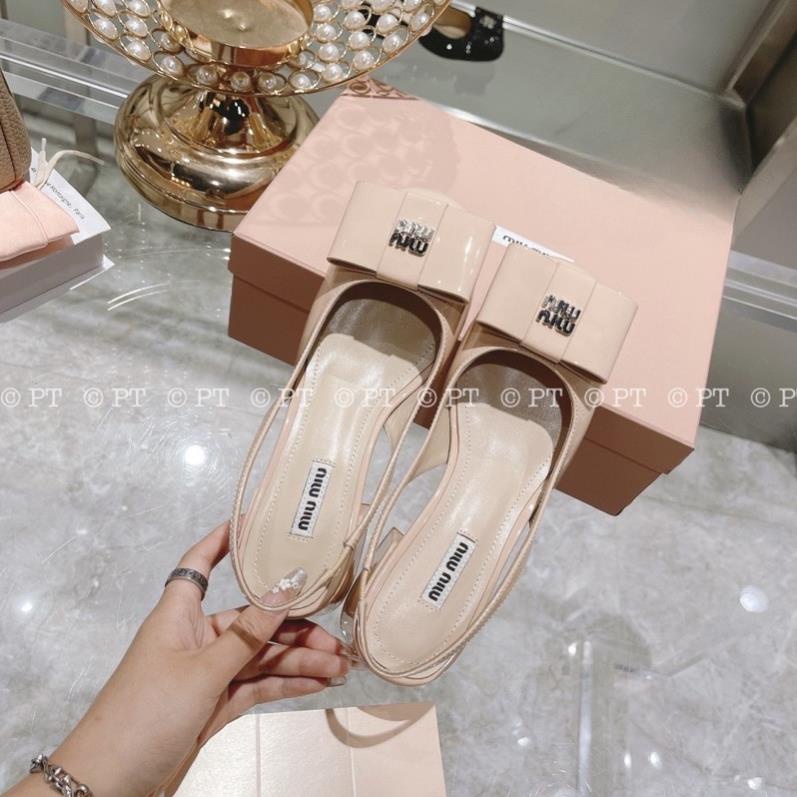 Sandal Miumiu 3 Màu Trắng Đen Kem Full Size 35-39  -  By Anh Dinh Phuong