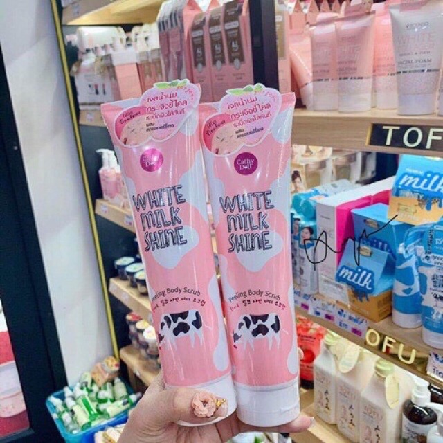 Gel tẩy tế bào chết cathy doll white milk shine